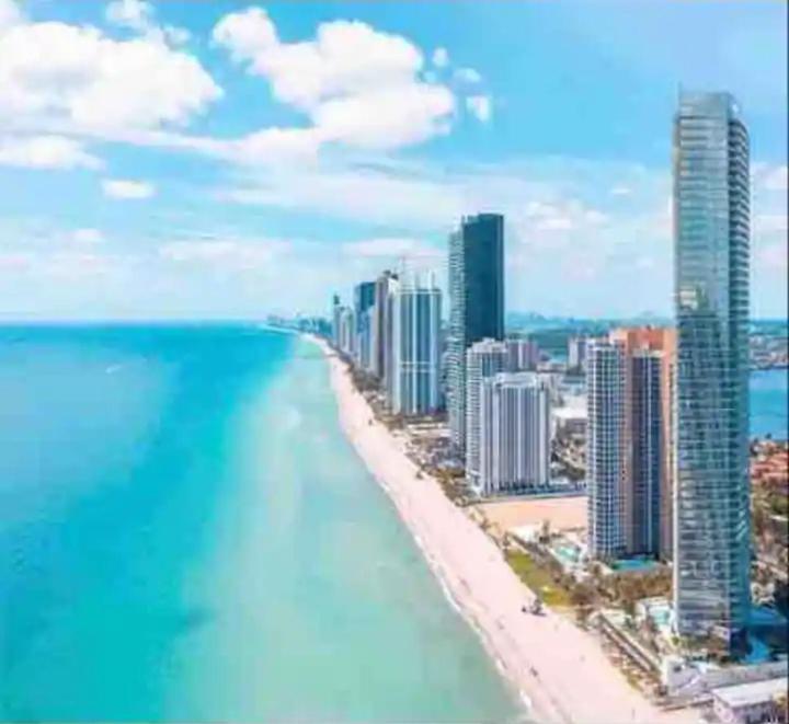 Entire Condo In Sunny Isles Sunny Isles Beach Eksteriør bilde